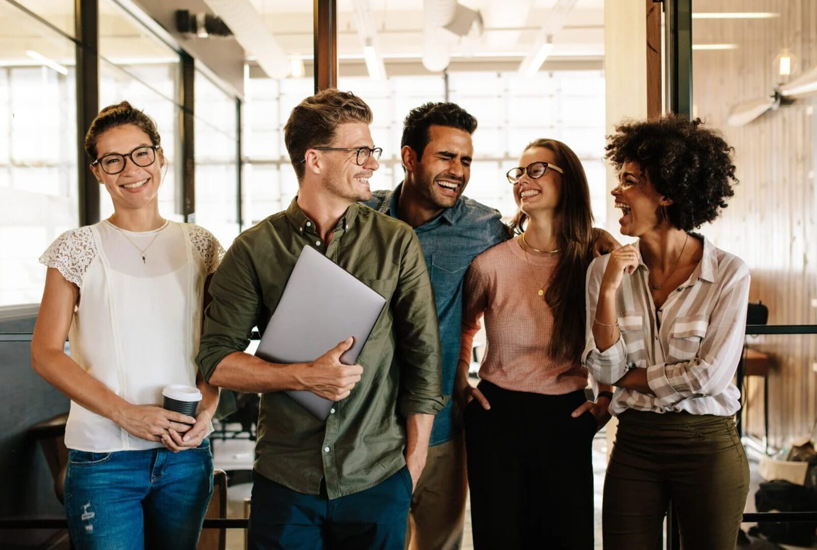 Willkommen im Team Motivation und Zusammenhalt für einen erfolgreichen Start