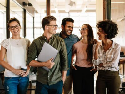 Willkommen im Team Motivation und Zusammenhalt für einen erfolgreichen Start