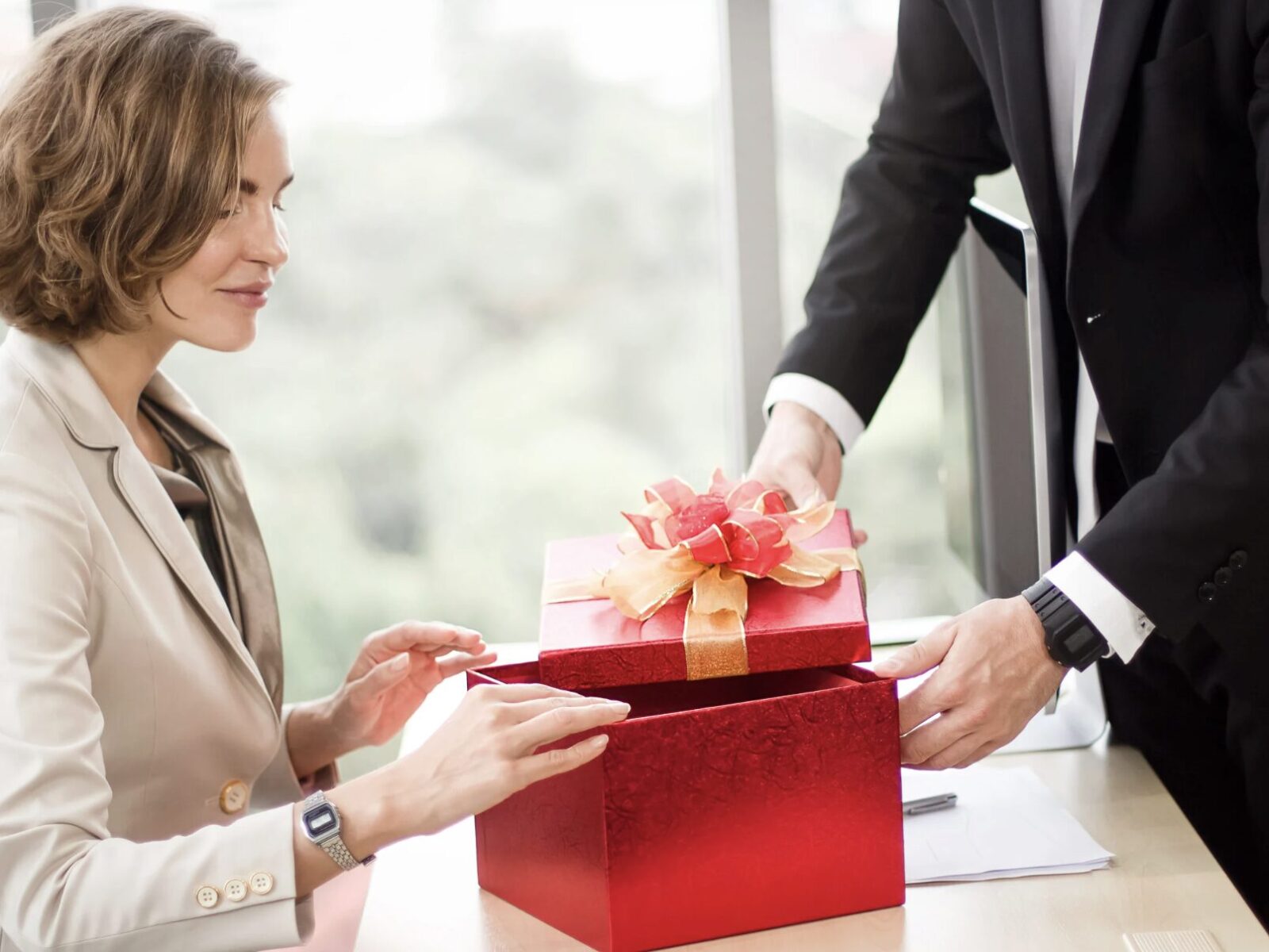 Geschenke an Mitarbeiter über 60 Euro